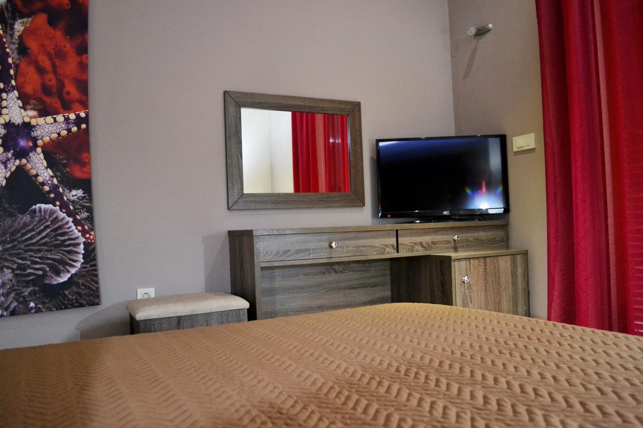 Ritsas Hotel Tolón Extérieur photo
