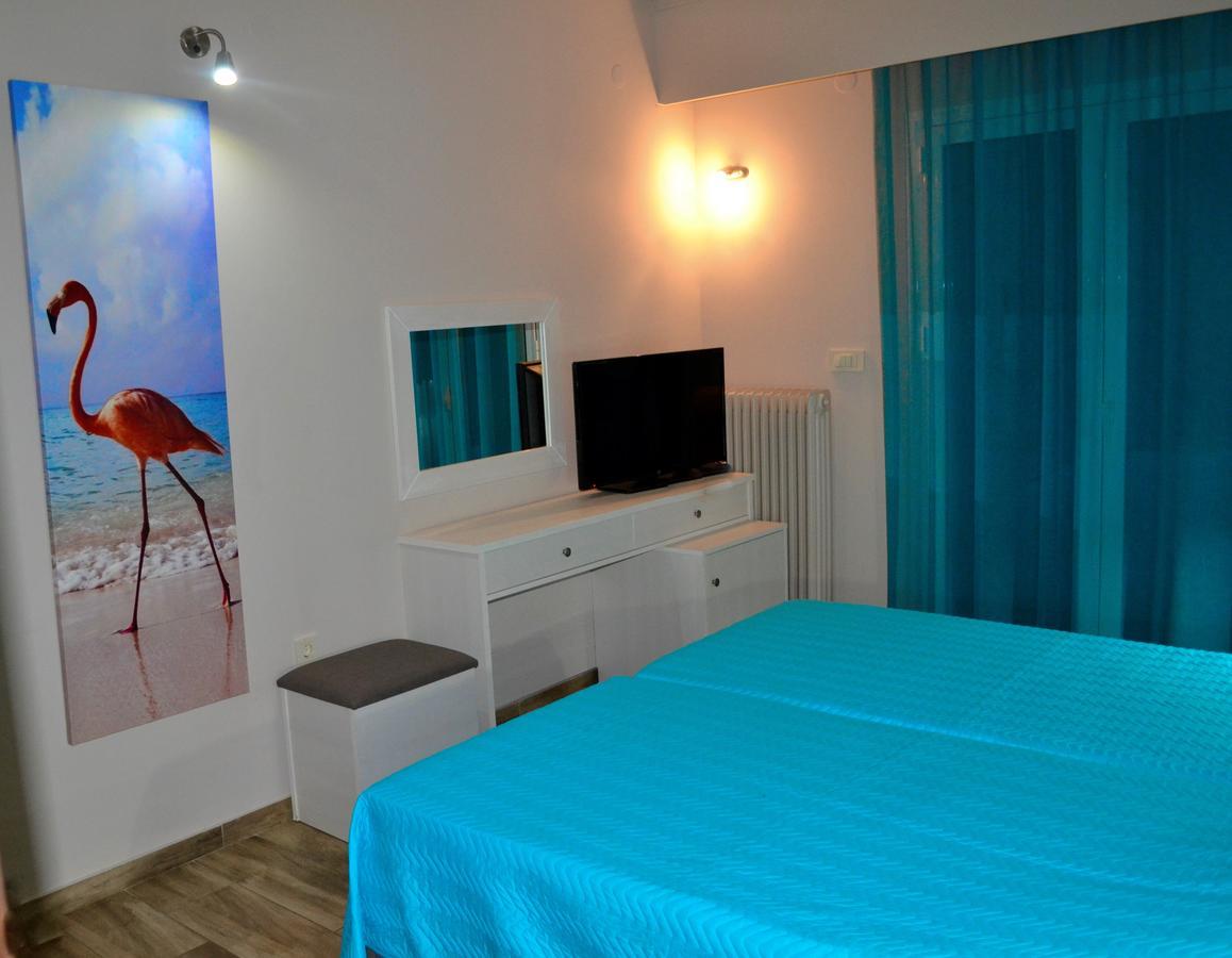 Ritsas Hotel Tolón Extérieur photo